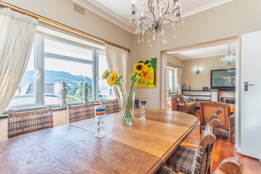 5 Bedroom Property for Sale in Fish Hoek Western Cape